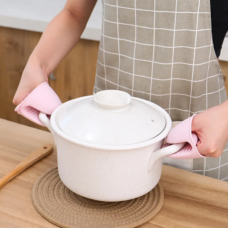 Kitchen Anti-scalding Clips Bowl Holder Household High Temperature Thickened Insulated Clip Pot Handle Oven Baking Gloves 020 y
Kitchen Anti-scalding Clips Bowl Holder Household High Temperature Thickened Insulated Clip Pot Handle Oven Baking Gloves 020 y