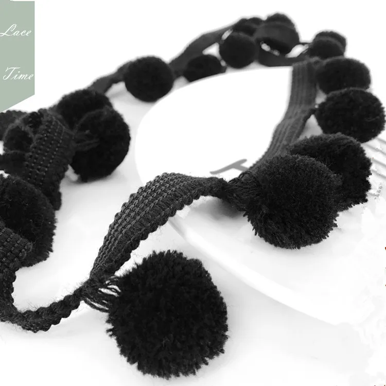 5Yards/lot Pom Pom Trim Ball Black Pompom Fringe Ribbon Sewing Lace Kintted Fabric Apparel Fabric Handmade Craft Accessories
5Yards/lot Pom Pom Trim Ball Black Pompom Fringe Ribbon Sewing Lace Kintted Fabric Apparel Fabric Handmade Craft Accessories