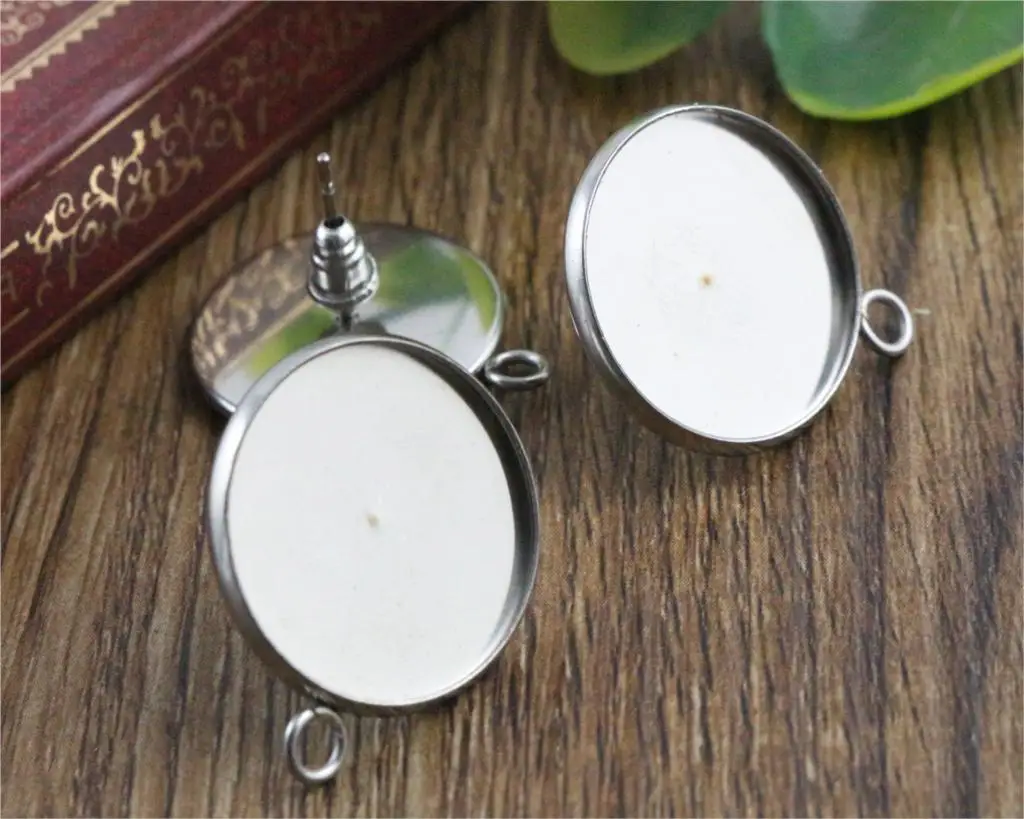 ( No Fade ) 18mm 10pcs/lots Stainless Steel Earring Studs,Earrings Blank/Base,Fit 18mm Glass Cabochons,Buttons-T7-32
( No Fade ) 18mm 10pcs/lots Stainless Steel Earring Studs,Earrings Blank/Base,Fit 18mm Glass Cabochons,Buttons-T7-32