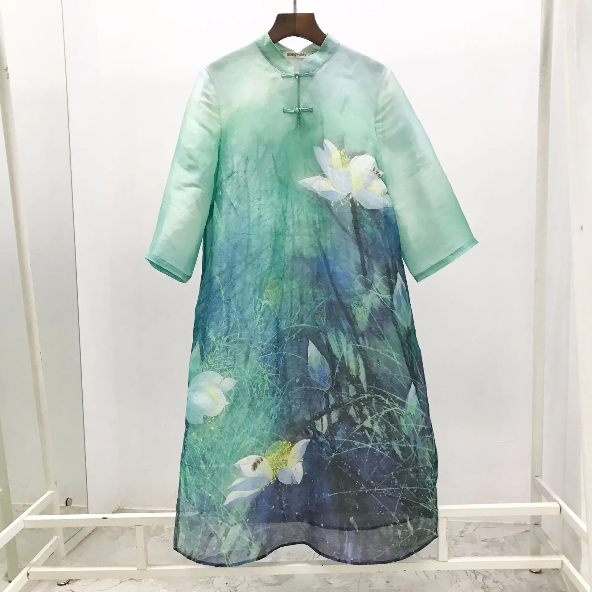 2019 Spring and Summer New Women's Dresses Chinese Style Ink Printed Real Silk 30% Linen 70% Long Dresses
2019 Spring and Summer New Women's Dresses Chinese Style Ink Printed Real Silk 30% Linen 70% Long Dresses