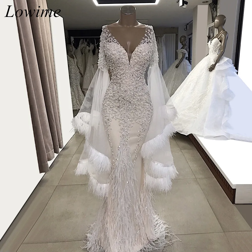 Special Plus Size White Muslim Lace Evening Dresses 2019 Mermaid V-Neck Long Sleeves Evening Gowns With Feathers And Crystals
Special Plus Size White Muslim Lace Evening Dresses 2019 Mermaid V-Neck Long Sleeves Evening Gowns With Feathers And Crystals