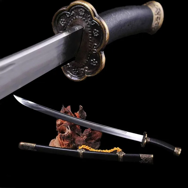 Hand-made Antique Qing knife Home decoration knife Plum blossom Ngok Cosplay Knife brand Decorative Collectibles
Hand-made Antique Qing knife Home decoration knife Plum blossom Ngok Cosplay Knife brand Decorative Collectibles