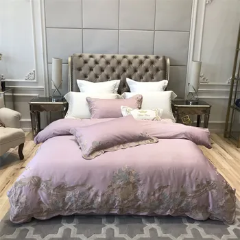 New Luxury Royal Embroidery 80S Egyptian Cotton Bedding Set Pink Duvet Cover Bed sheet Bed Linen Pillowcases Queen King 4/7pcs
New Luxury Royal Embroidery 80S Egyptian Cotton Bedding Set Pink Duvet Cover Bed sheet Bed Linen Pillowcases Queen King 4/7pcs