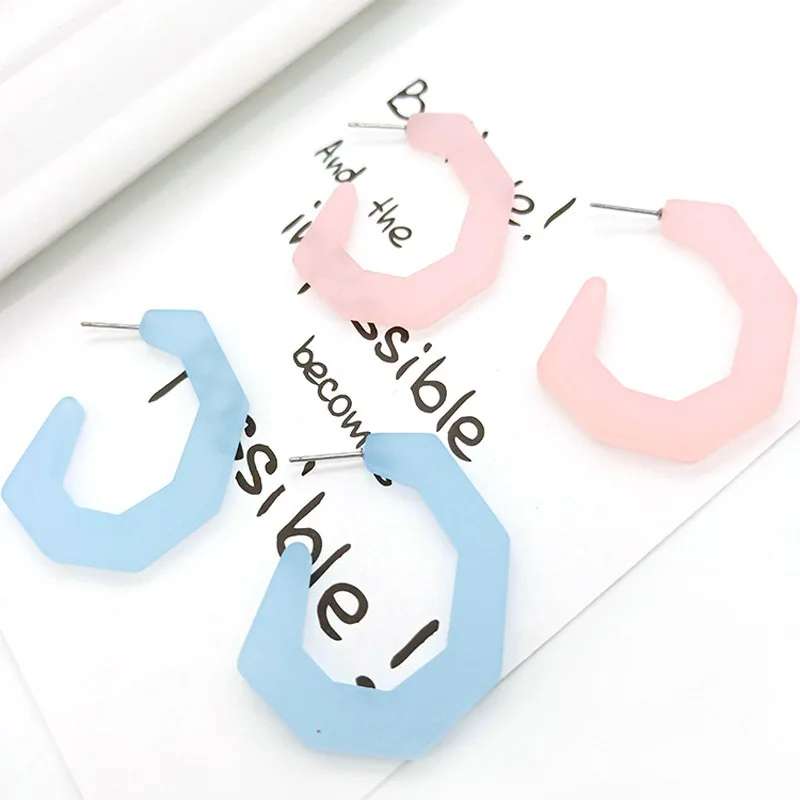 Trendy New Design Korean Solid Color Irregular Geometric Hoop Earrings For Women Girl Cute Acrylic Earrings 2019 Jewelry E19108
Trendy New Design Korean Solid Color Irregular Geometric Hoop Earrings For Women Girl Cute Acrylic Earrings 2019 Jewelry E19108