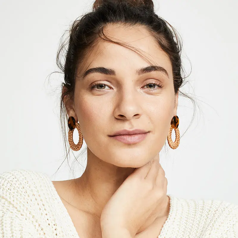 Flatfoosie Ethnic Leopard Rattan Weaving Drop Earrings For Women Handmade Boho Resin Round Wooden Hollow Dangle Earrings Jewelry
Flatfoosie Ethnic Leopard Rattan Weaving Drop Earrings For Women Handmade Boho Resin Round Wooden Hollow Dangle Earrings Jewelry