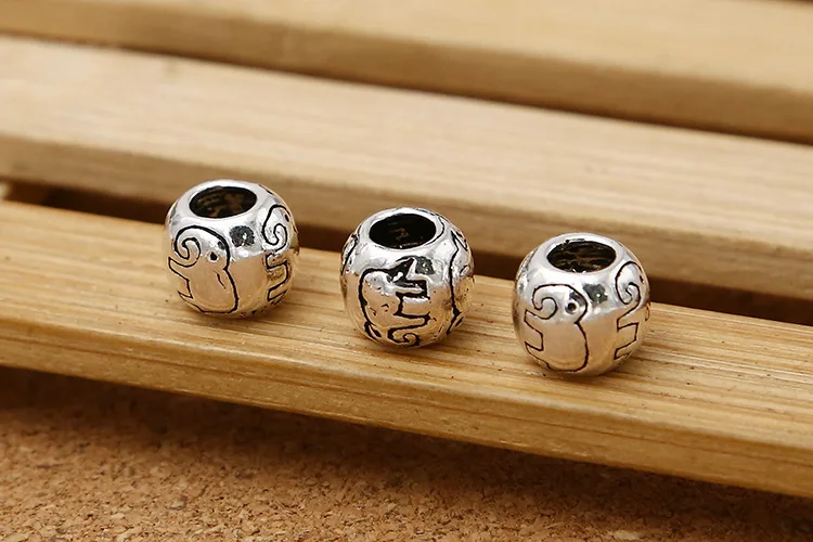 silver-bead2051d