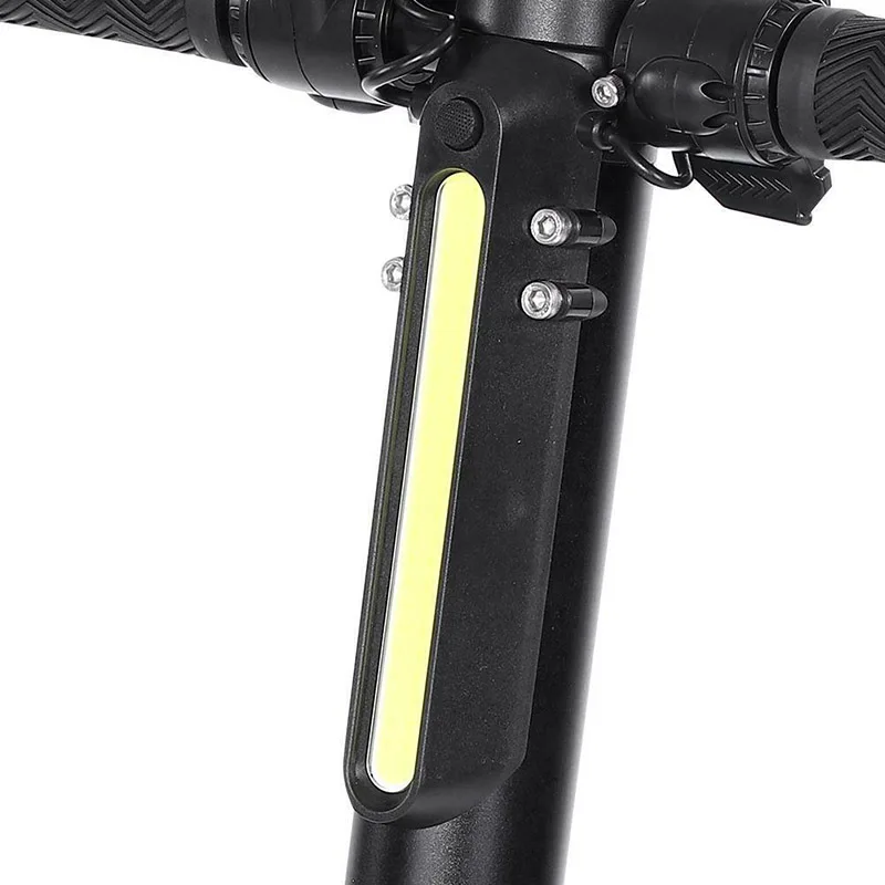 1*Electric Scooter Headlight LED Headlight Front Light Lamp For 5.5 Inch Electric Scooters Replacement Parts
1*Electric Scooter Headlight LED Headlight Front Light Lamp For 5.5 Inch Electric Scooters Replacement Parts