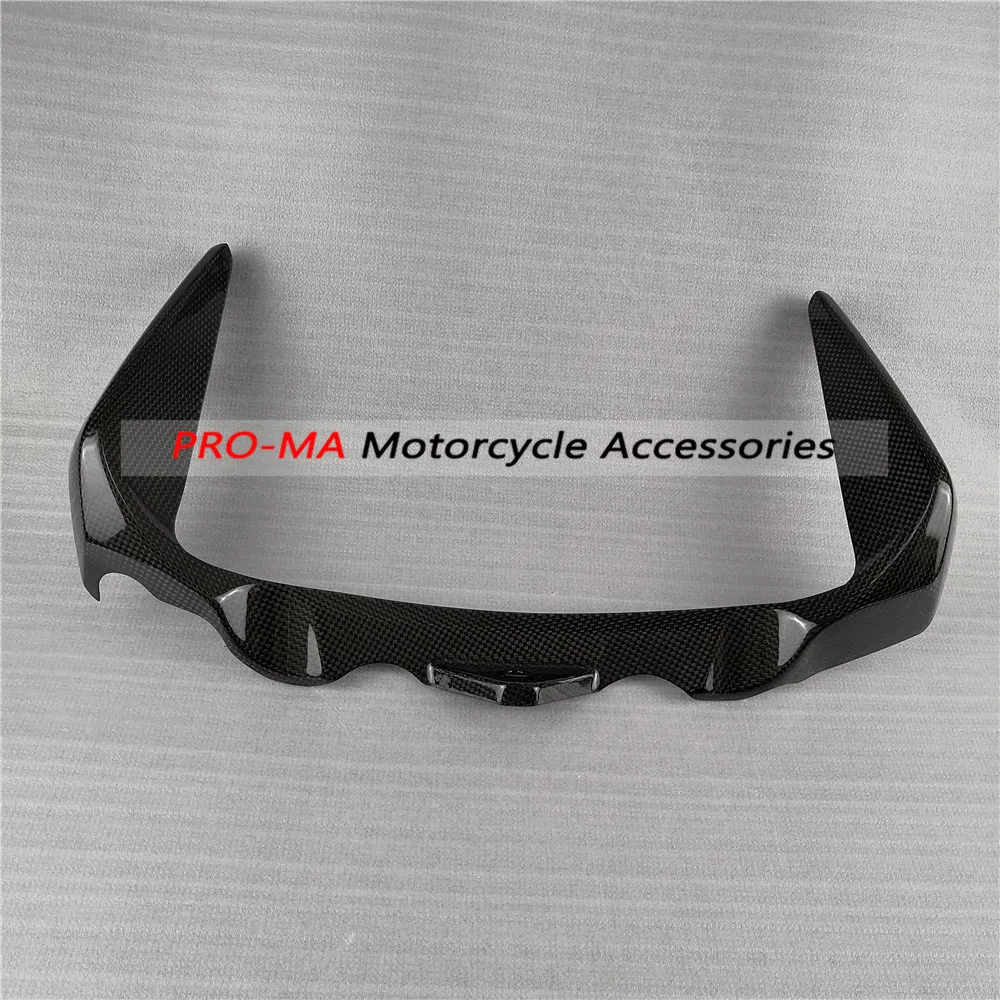Motorcycle Fairing Triangle(Radiator Upper Frame) in Carbon Fiber For Ducati Monster 821, 1200 2015
Motorcycle Fairing Triangle(Radiator Upper Frame) in Carbon Fiber For Ducati Monster 821, 1200 2015