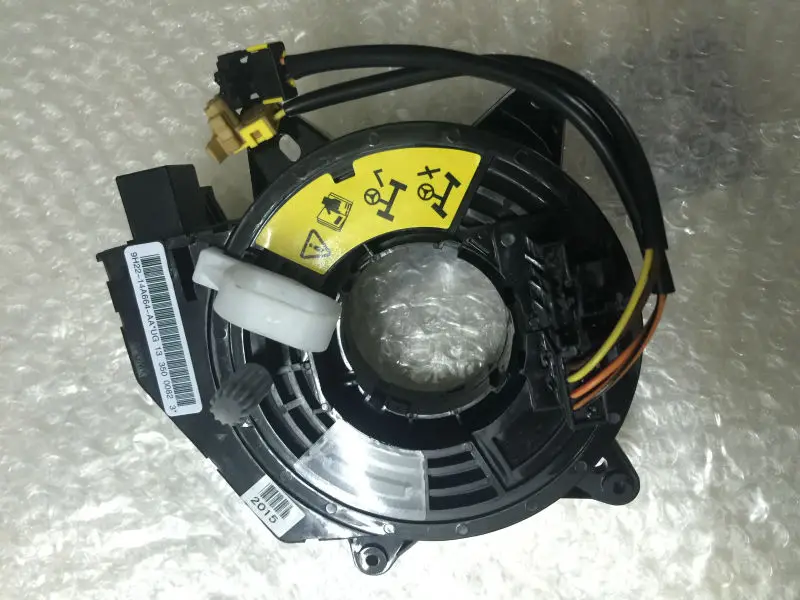 fcw combination switch LR018556 For LAND ROVER LR3 LR4 Fits Discovery 3 and 4 III IV Range Rover Sport
fcw combination switch LR018556 For LAND ROVER LR3 LR4 Fits Discovery 3 and 4 III IV Range Rover Sport