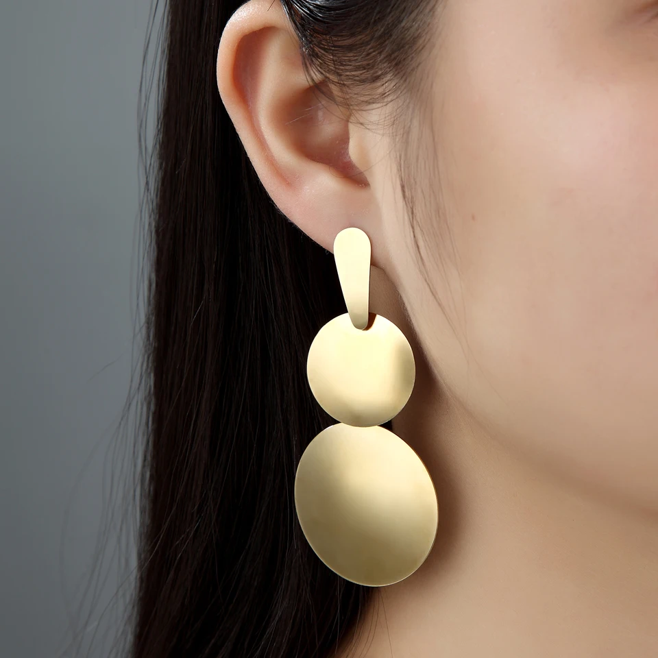 High Quality Titanium Steel Gourd Shape Drop Earrings Gold Color Rock Hyperbole Earrings For Women Party Jewelry Gift
High Quality Titanium Steel Gourd Shape Drop Earrings Gold Color Rock Hyperbole Earrings For Women Party Jewelry Gift