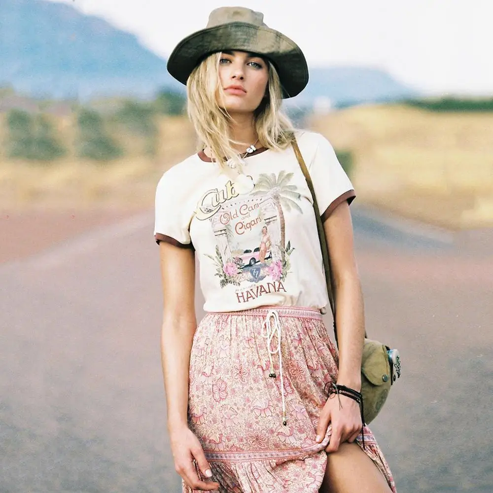 TEELYNN Tees for women Gypsy T Shirt Old World floral print summer tees short sleeve casual Pullover women tops boho Shirts 2019
TEELYNN Tees for women Gypsy T Shirt Old World floral print summer tees short sleeve casual Pullover women tops boho Shirts 2019