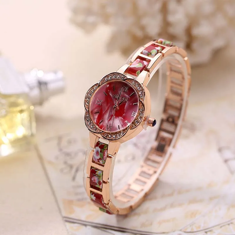 2018 Fashion Women Watch Crystal Stainless Steel Analog Quartz Wristwatch Bracelet Top Band Luxury Women Watches
2018 Fashion Women Watch Crystal Stainless Steel Analog Quartz Wristwatch Bracelet Top Band Luxury Women Watches