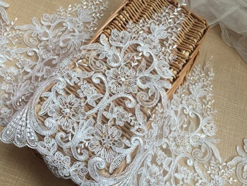 33cm off white 5yards / lot Embroidered tulle mesh lace trimming cord lace trim for cloth
33cm off white 5yards / lot Embroidered tulle mesh lace trimming cord lace trim for cloth