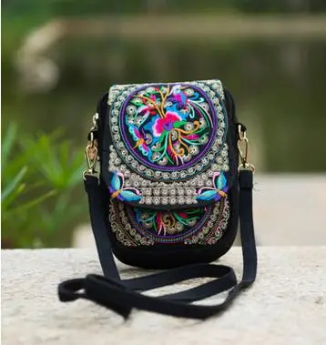 New Ethnic Embroidery Women Small bag!Hot Vintage Embroidered canvas shoulder messenger bags Handmade Multicolor Cute coins bags
New Ethnic Embroidery Women Small bag!Hot Vintage Embroidered canvas shoulder messenger bags Handmade Multicolor Cute coins bags