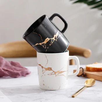 380ml Marble with Gold Inlay Ceramic Coffee Mugs Matte Finish Black and White Office Drinking Milk Mugs Cups Gifts 50mk068
380ml Marble with Gold Inlay Ceramic Coffee Mugs Matte Finish Black and White Office Drinking Milk Mugs Cups Gifts 50mk068