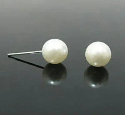 2019 Korean version of the new pearl earrings and Net red tide individual character joker lady earring
2019 Korean version of the new pearl earrings and Net red tide individual character joker lady earring