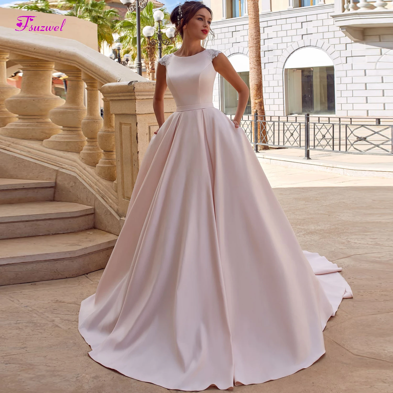 Fsuzwel New Romantic 0-Neck Cap Sleeve Satin A-Line Wedding Dresses 2019 Luxury Appliques Beaded Princess Bridal Gown Plus Size
Fsuzwel New Romantic 0-Neck Cap Sleeve Satin A-Line Wedding Dresses 2019 Luxury Appliques Beaded Princess Bridal Gown Plus Size