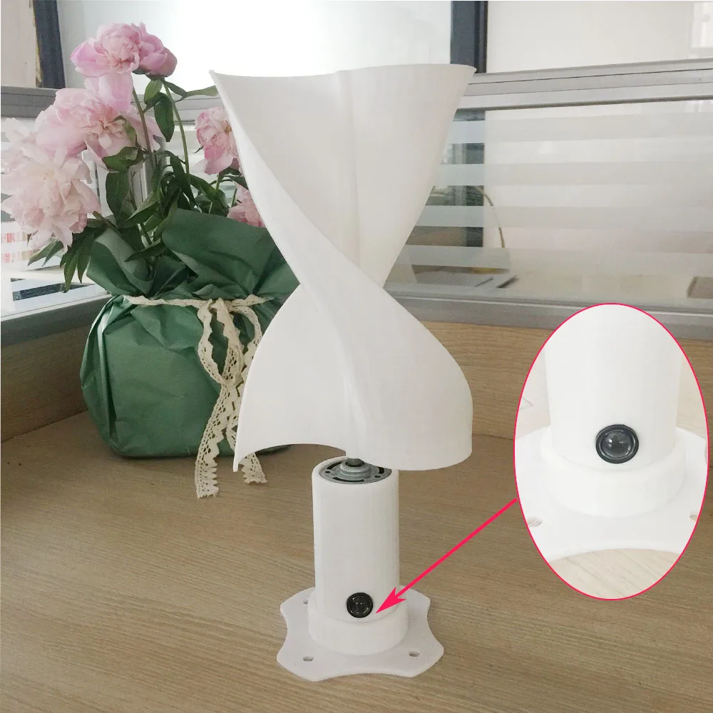 New Energy Class Micro Wind Turbine With LED Light Vertical Wind Generator With 2 Blades Started At 0.05m/s
New Energy Class Micro Wind Turbine With LED Light Vertical Wind Generator With 2 Blades Started At 0.05m/s