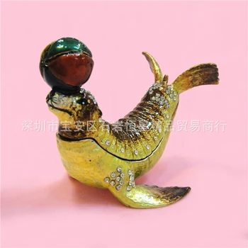 European Chinese style Metal enamel painted crafts Sea lions ball model, home desktop decor decoration ornaments(A561)
European Chinese style Metal enamel painted crafts Sea lions ball model, home desktop decor decoration ornaments(A561)