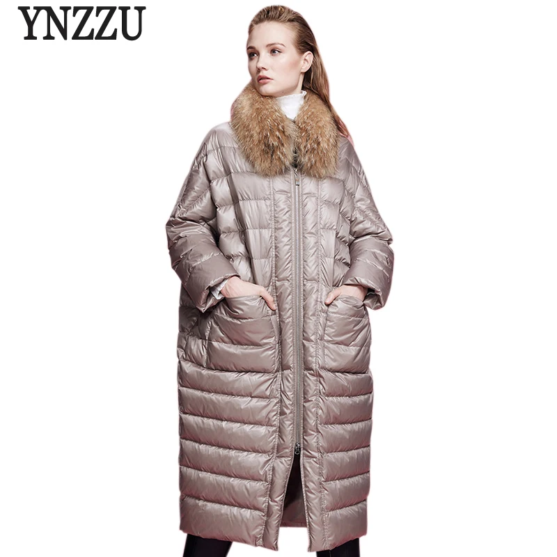 2017 Winter Long Women Down Jacket Brand New 90% Duck Down Coats Loose Female Warm Real Fur Collar Down Coat Large Size AO338
2017 Winter Long Women Down Jacket Brand New 90% Duck Down Coats Loose Female Warm Real Fur Collar Down Coat Large Size AO338