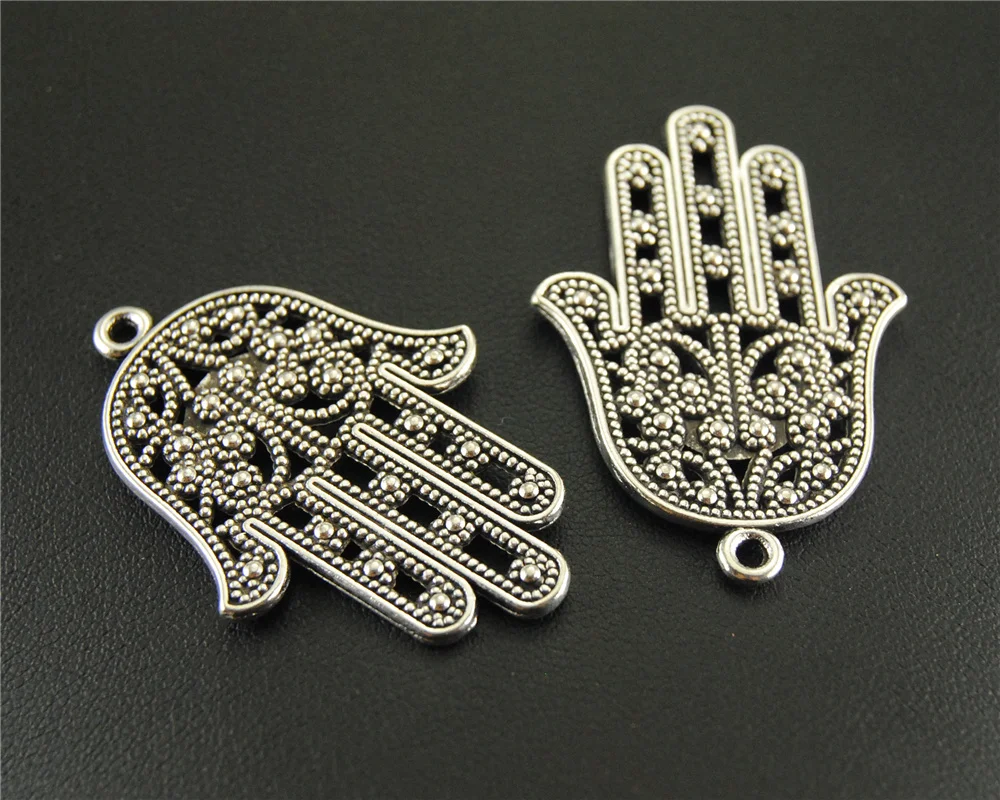 5 Pcs Vintage Silver Large Filigree Hand Of Fatima Or Hamsa Charm With Evil Eye DIY Handmade Jewelry Findings A535
5 Pcs Vintage Silver Large Filigree Hand Of Fatima Or Hamsa Charm With Evil Eye DIY Handmade Jewelry Findings A535