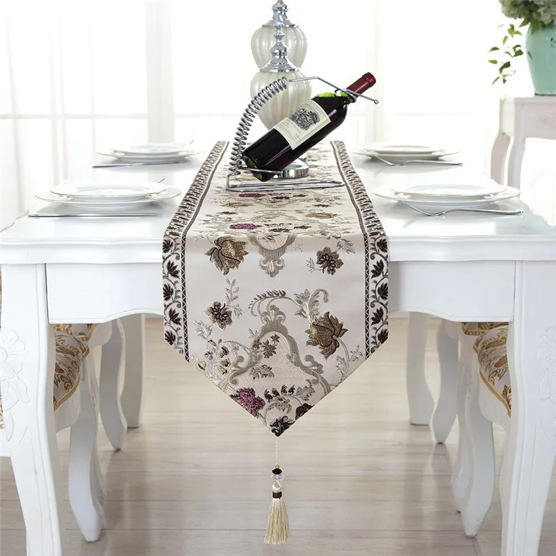 Retro Royal Table Runner Classical Table Runners Tablecloth Home Textiles Table Flag Wedding Home Table Cloth Decor Tablecloths
Retro Royal Table Runner Classical Table Runners Tablecloth Home Textiles Table Flag Wedding Home Table Cloth Decor Tablecloths
