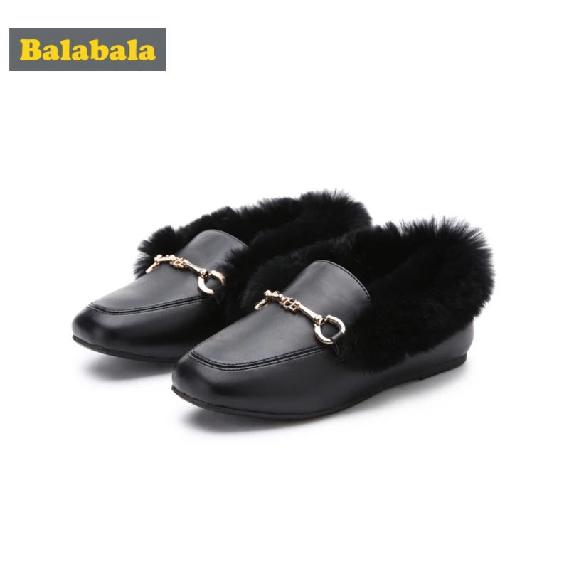 Balabala Girl Fur-Lined Mules for Toddler Girl with Metal Detail at Top PU Leather Slippers Loafters Easy Slip On Anti-Slip Sole
Balabala Girl Fur-Lined Mules for Toddler Girl with Metal Detail at Top PU Leather Slippers Loafters Easy Slip On Anti-Slip Sole