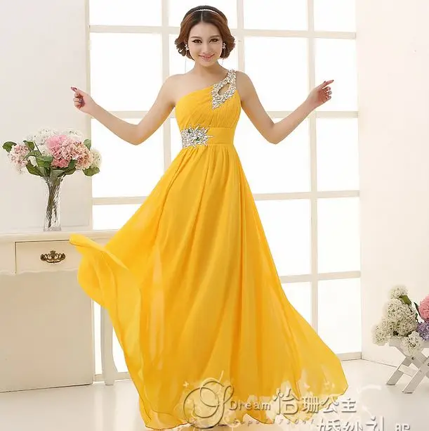 Cheap wedding party dress chiffon one shoulder crystal A Line yellow bridesmaid dress long vestidos de novia sencillos y simples
Cheap wedding party dress chiffon one shoulder crystal A Line yellow bridesmaid dress long vestidos de novia sencillos y simples