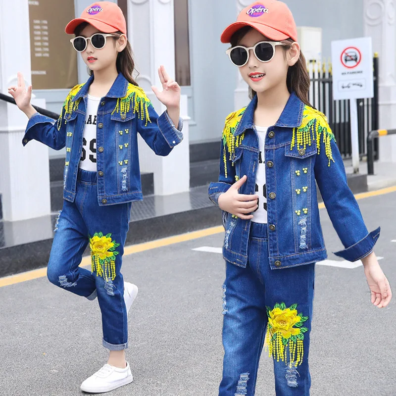 The Spring and Autumn Period and The Han Edition Installs Cuhk Children's Cowboy Two-piece Fashionable Autumn
The Spring and Autumn Period and The Han Edition Installs Cuhk Children's Cowboy Two-piece Fashionable Autumn