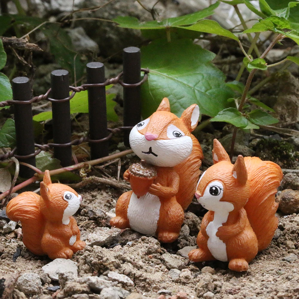 1PC DIY Ornament Micro Landscape Fairy Garden Little Model Squirrel Figurine Miniature Animal Home Decoration
1PC DIY Ornament Micro Landscape Fairy Garden Little Model Squirrel Figurine Miniature Animal Home Decoration