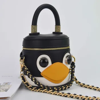 TekiEssica Leather Cartoon Animal Penguin Mini Flap Bag Women Crossbody Shoulder Bags Lady Designer Brand Women Messenger Bags
TekiEssica Leather Cartoon Animal Penguin Mini Flap Bag Women Crossbody Shoulder Bags Lady Designer Brand Women Messenger Bags