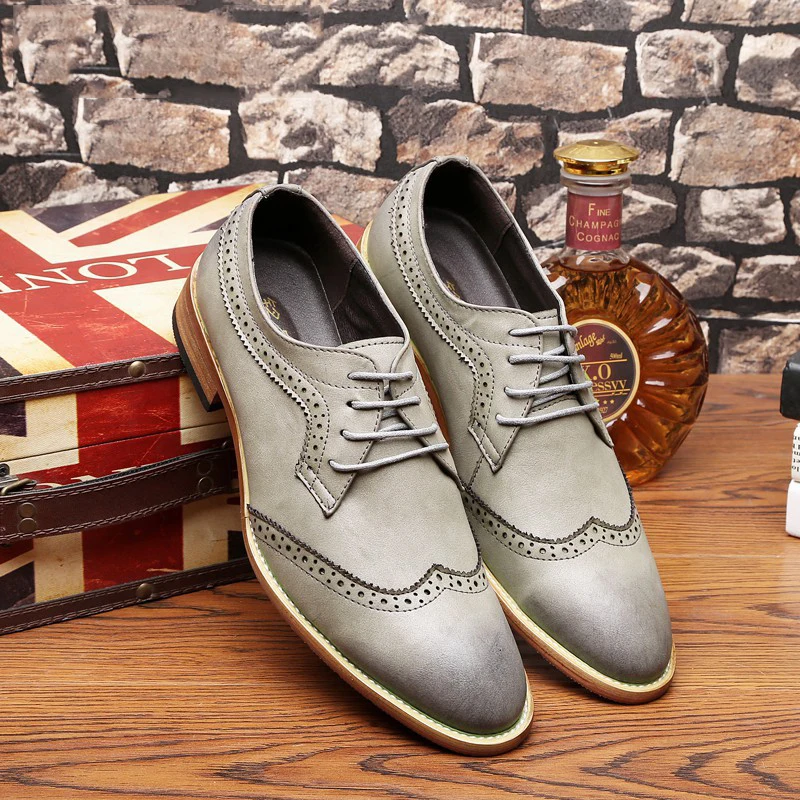 New Men Dress shoes formal shoes men's Handmade business shoes wedding shoes Big Size Genuine Leather Lace-up Male
New Men Dress shoes formal shoes men's Handmade business shoes wedding shoes Big Size Genuine Leather Lace-up Male