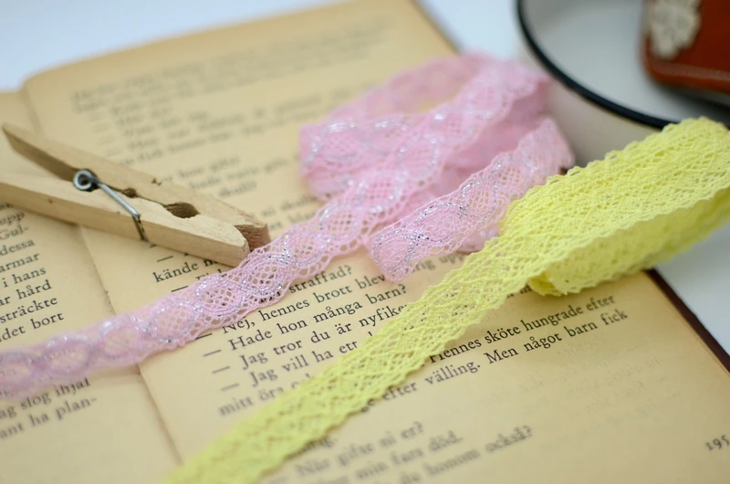 Limited Direct Selling Embroidered Voile Beads Sequin Fabric Nigerian Lace Fabrics Fine Cotton
Limited Direct Selling Embroidered Voile Beads Sequin Fabric Nigerian Lace Fabrics Fine Cotton