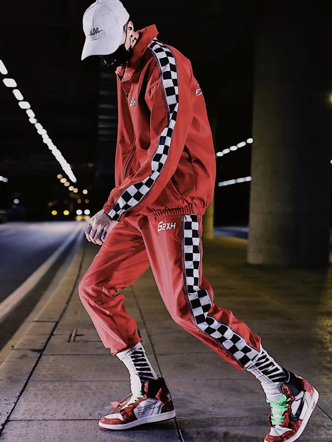 Spring and Autumn New Hiphop Suit Mens Casual 2 Piece Set Jogger Suits for Men Polyester Drawstring Ropa De Hombre 2018 Jacket
Spring and Autumn New Hiphop Suit Mens Casual 2 Piece Set Jogger Suits for Men Polyester Drawstring Ropa De Hombre 2018 Jacket