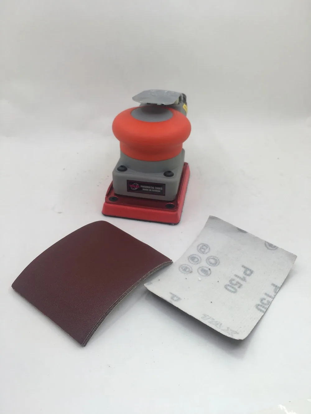 Wilin Pneumatic Sander 20331 A2430 Air Sander Polisher Rectangular Putty Sander 3 Inch 75*100mm Free sander 5pcs
Wilin Pneumatic Sander 20331 A2430 Air Sander Polisher Rectangular Putty Sander 3 Inch 75*100mm Free sander 5pcs