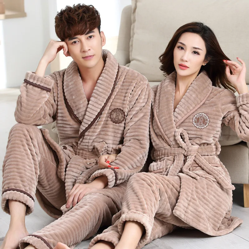 Men and Women Home Clothes Winter Pajamas Suit Men's Flannel Set Lady's Robe Pajama Pant Set Home Wear Big Size Warm Couple Suit
Men and Women Home Clothes Winter Pajamas Suit Men's Flannel Set Lady's Robe Pajama Pant Set Home Wear Big Size Warm Couple Suit
