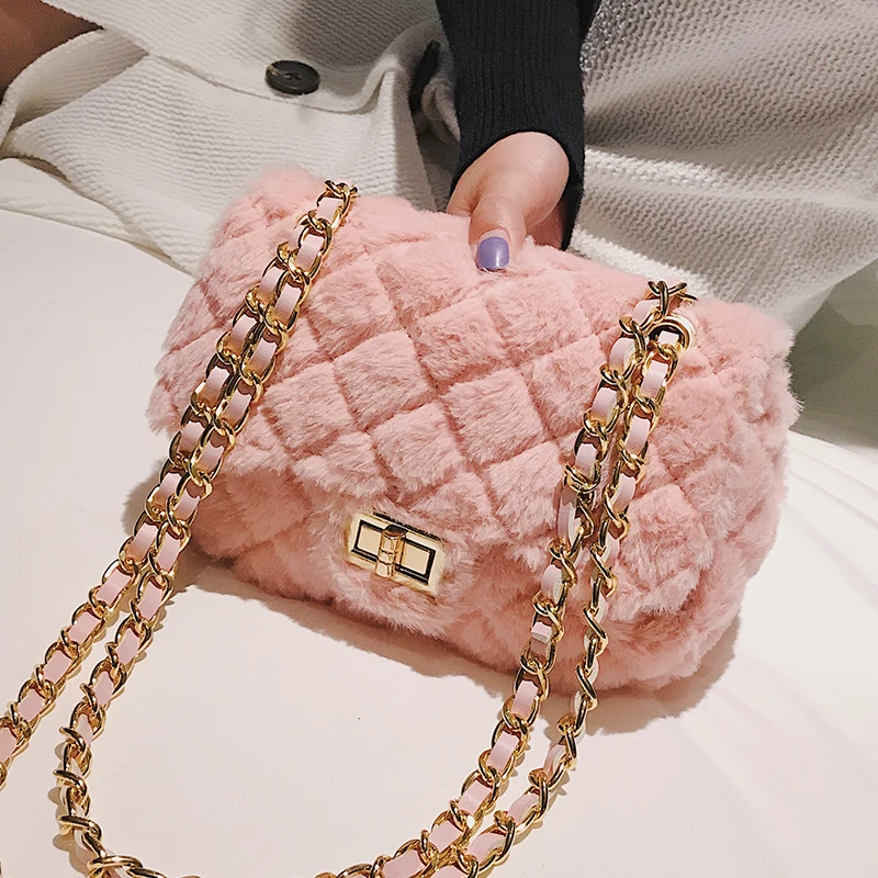 Korean Fashion New Ladies Square bag 2018 WinterQuality Soft Plush Women's Designer Handbag Lock Chain Shoulder Messenger bags
Korean Fashion New Ladies Square bag 2018 WinterQuality Soft Plush Women's Designer Handbag Lock Chain Shoulder Messenger bags