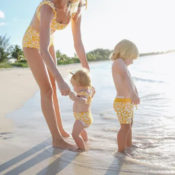 2019 MomMe Baby Girls Summer Beachwear Floral Print Off The Shoulde Summer Swimwear Swimsuit Backless swim suit Outfits clothes
2019 MomMe Baby Girls Summer Beachwear Floral Print Off The Shoulde Summer Swimwear Swimsuit Backless swim suit Outfits clothes