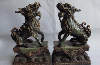 11 China Pottery WuCai porcelain Evil Foo Dog Lion Brave troops Kylin Kirin pair
11 China Pottery WuCai porcelain Evil Foo Dog Lion Brave troops Kylin Kirin pair
