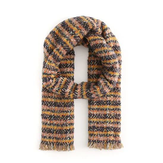 2018 new arrival imitated cashmere scarf women striped thick blanket shawl wraps female winter warm acrylic scarves hot sale
2018 new arrival imitated cashmere scarf women striped thick blanket shawl wraps female winter warm acrylic scarves hot sale