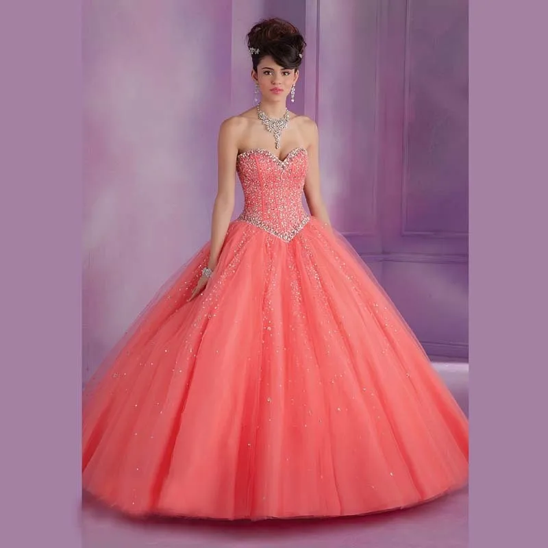 Quinceanera Dresses Long Elegant Tulle Sweetheart Ball Custom Made For Girls Year Sweet 15 Party Gowns Vintage Gown 2018 Dress
Quinceanera Dresses Long Elegant Tulle Sweetheart Ball Custom Made For Girls Year Sweet 15 Party Gowns Vintage Gown 2018 Dress