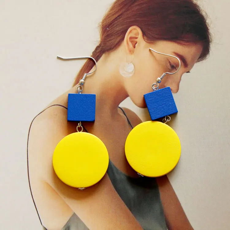 Creative Earrings 2019 New Coloured Geometric Wood Fashion Earrings Hand-made tassels free shipping no minimum order
Creative Earrings 2019 New Coloured Geometric Wood Fashion Earrings Hand-made tassels free shipping no minimum order