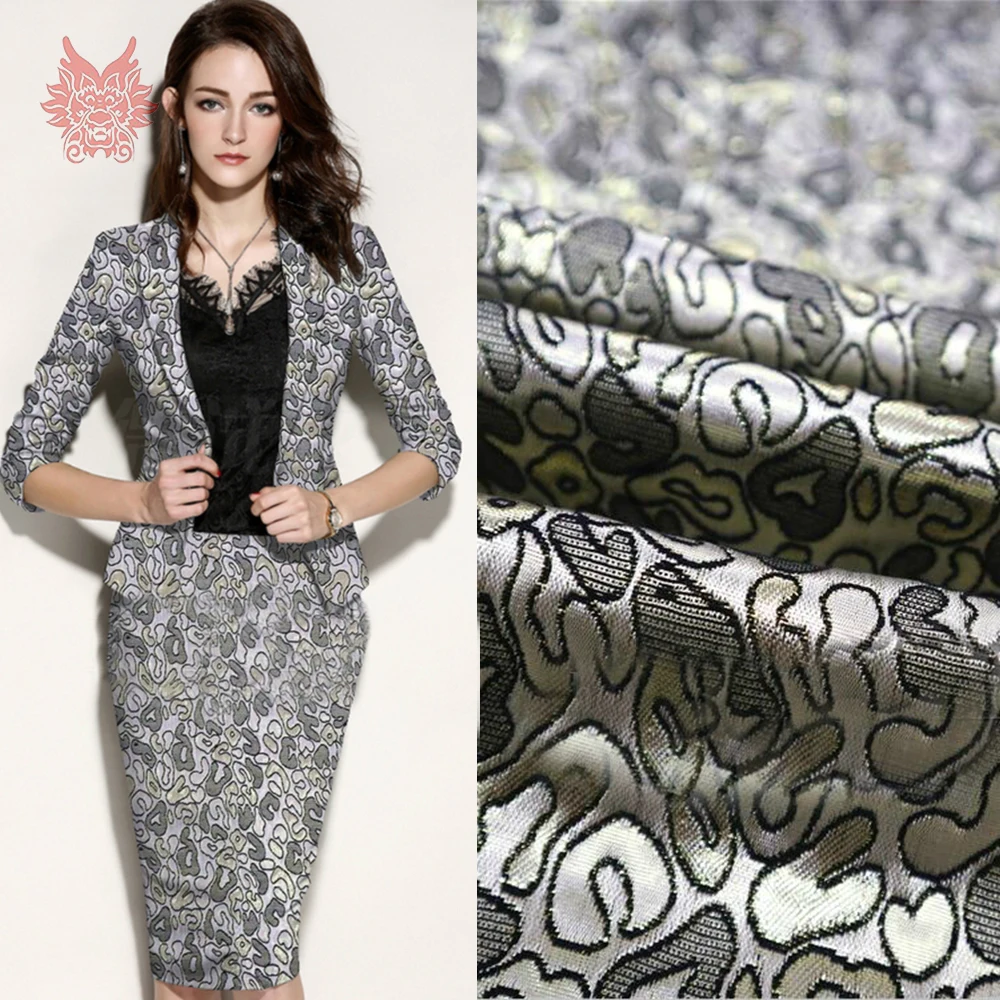 Sexy grey gold leopard metallic jacquard brocade fabric for dress coat metallic jacquard tissue cloth tela tejido stoffen SP5650
Sexy grey gold leopard metallic jacquard brocade fabric for dress coat metallic jacquard tissue cloth tela tejido stoffen SP5650
