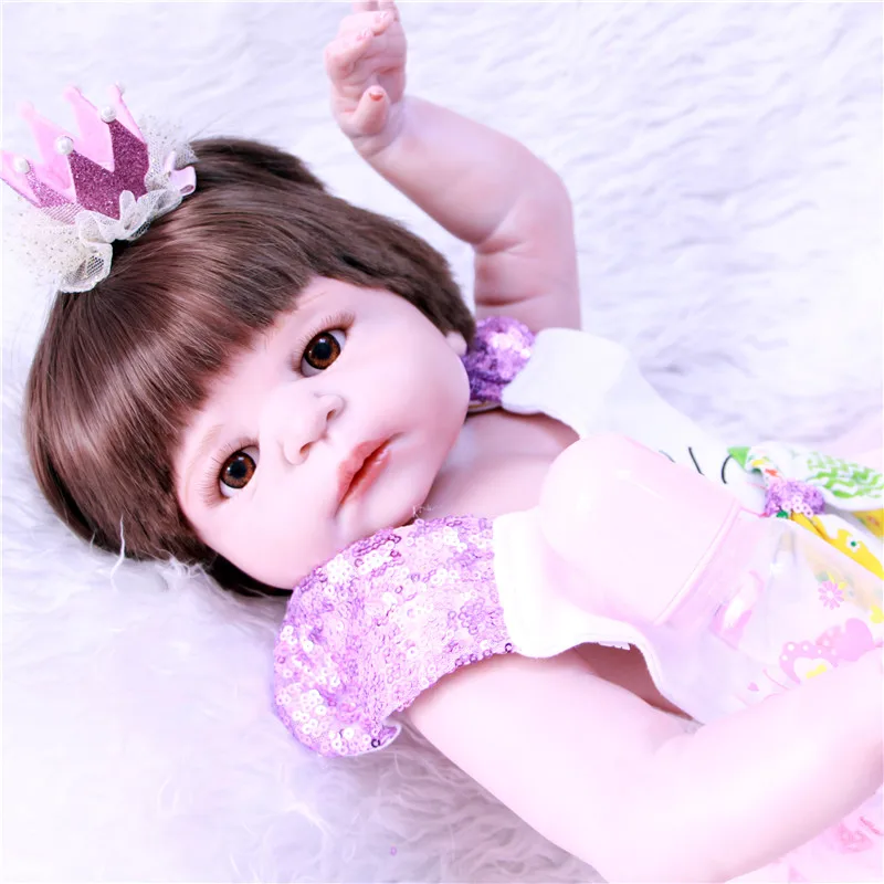 NPKCOLLECTION 55cm Soft Silicone Reborn Dolls Baby Realistic Doll Reborn 22 Inch Full Vinyl Boneca with Lovely Carton Clothes
NPKCOLLECTION 55cm Soft Silicone Reborn Dolls Baby Realistic Doll Reborn 22 Inch Full Vinyl Boneca with Lovely Carton Clothes