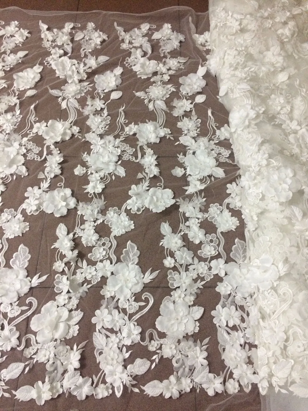 French Net Lace Fabric SYJ-5716 Latest african lace fabric with beads 3D Flowers embroidery mesh nigerian tulle lace fabric
French Net Lace Fabric SYJ-5716 Latest african lace fabric with beads 3D Flowers embroidery mesh nigerian tulle lace fabric