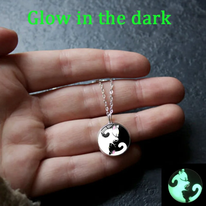 XUSHUI XJ Glow In The Dark Two Yin Yang Cats Glass Cabochon Pendant Necklace Silver Plated long chain necklace Glowing Jewelry
XUSHUI XJ Glow In The Dark Two Yin Yang Cats Glass Cabochon Pendant Necklace Silver Plated long chain necklace Glowing Jewelry