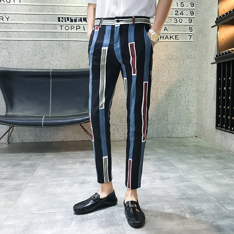 2019 New Casual Joggers Pant Streetwear Sweatpants Male Harem Pants Dress Fashion Stripe Print Men Pants Slim Fit Trousers
2019 New Casual Joggers Pant Streetwear Sweatpants Male Harem Pants Dress Fashion Stripe Print Men Pants Slim Fit Trousers