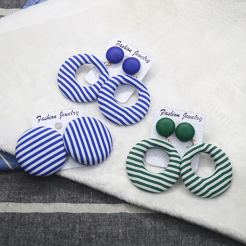 2018 New Women Earrings Summer Beach Elements Trendy Girl Navy Blue Stripes Fashion Earrings For Women Best Female Women Jewelry
2018 New Women Earrings Summer Beach Elements Trendy Girl Navy Blue Stripes Fashion Earrings For Women Best Female Women Jewelry