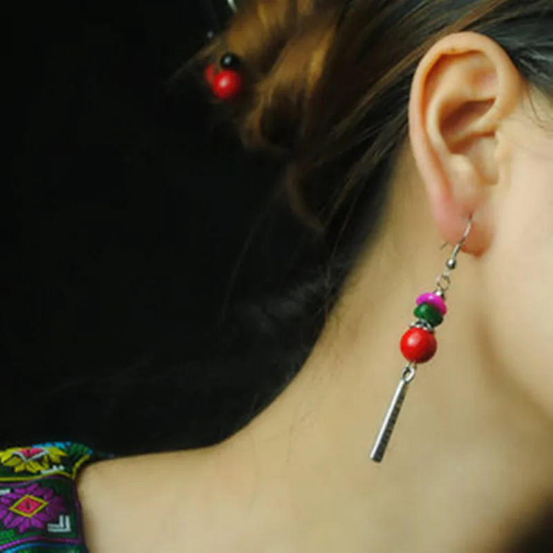 FREE SHIPPING Exquisite Handmade Tibetan Silver Long Earrings Red Coral Beads Candy Colored Shell Pieces Original Ethnic Jewelry
FREE SHIPPING Exquisite Handmade Tibetan Silver Long Earrings Red Coral Beads Candy Colored Shell Pieces Original Ethnic Jewelry