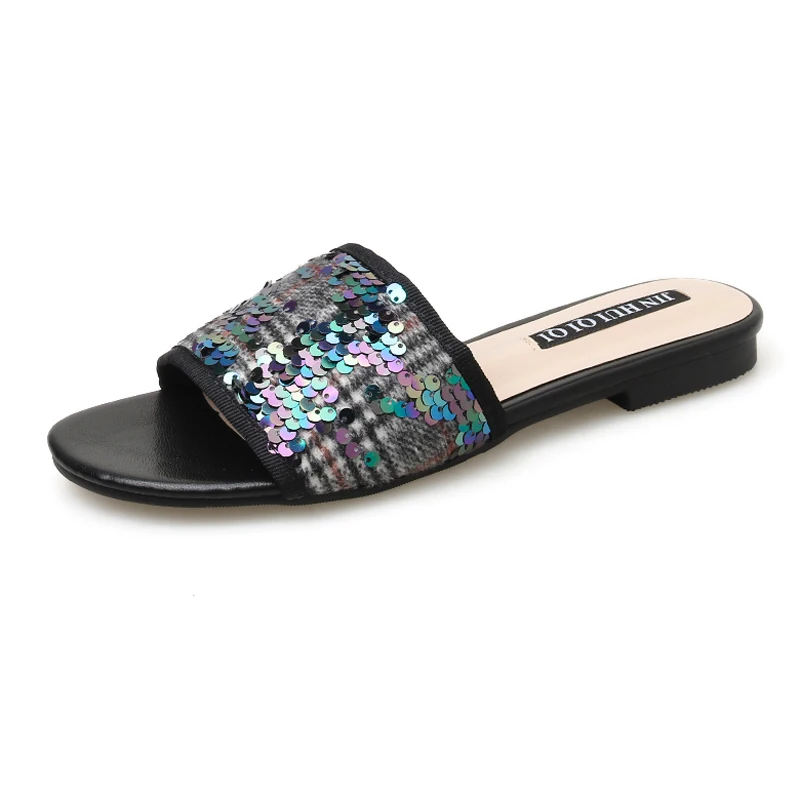 Yu Kube Summer Slippers Shoes Woman 2019 Sequin open Toe mules low high heel Flip Flops Women Outdoor Flat Slides sandal
Yu Kube Summer Slippers Shoes Woman 2019 Sequin open Toe mules low high heel Flip Flops Women Outdoor Flat Slides sandal
